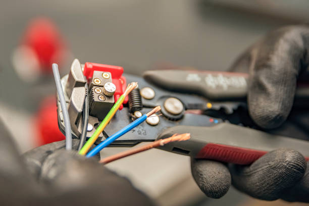 Best Emergency Electrical Repair  in Ann Arbor, MI